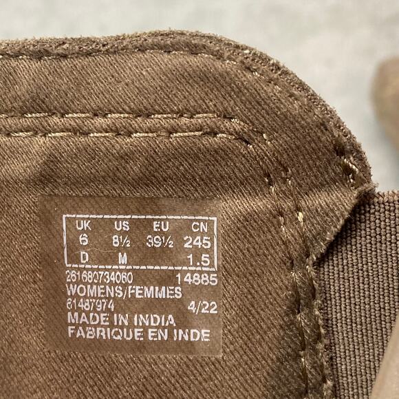 CLARKS COLLECTION Women's Pebble Suede Maye Zip Block-Heel Booties SZ 8.5 - Picture 10 of 10